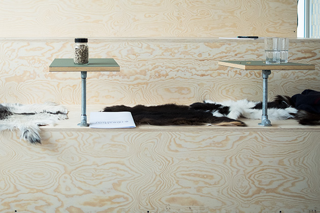 roestbar Kaffeeschule Waage